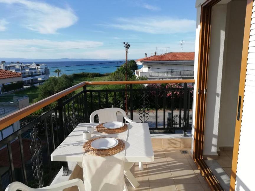 Villa Christina Sea Side A Hanioti Eksteriør billede